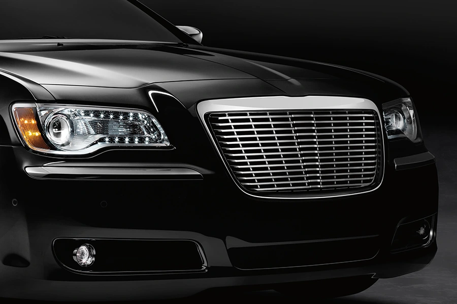 Automotive Grille: Hvor designidentitet møder ingeniørpræcision